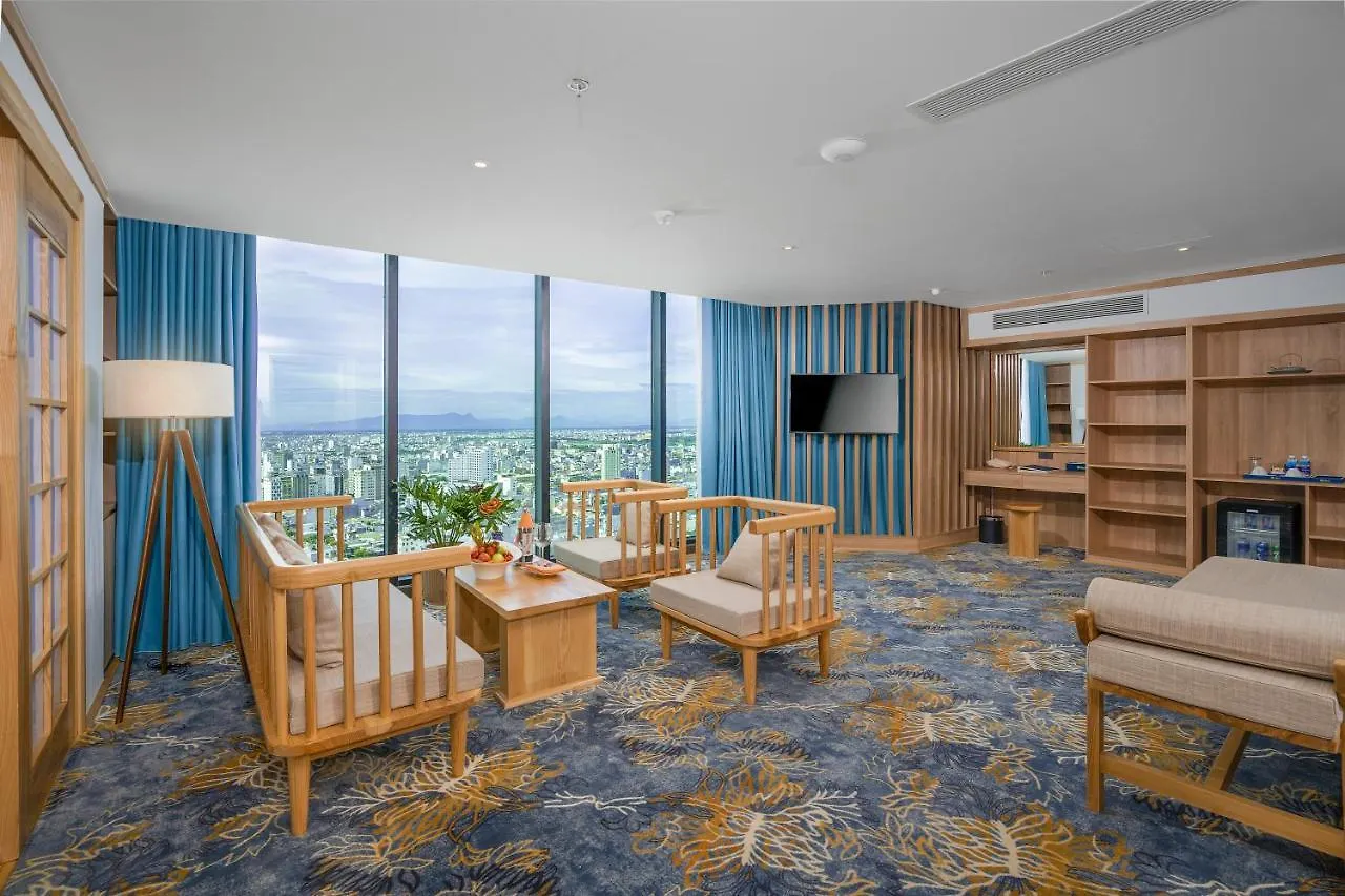 Sala Danang Beach Hotel 4*, Da Nang
