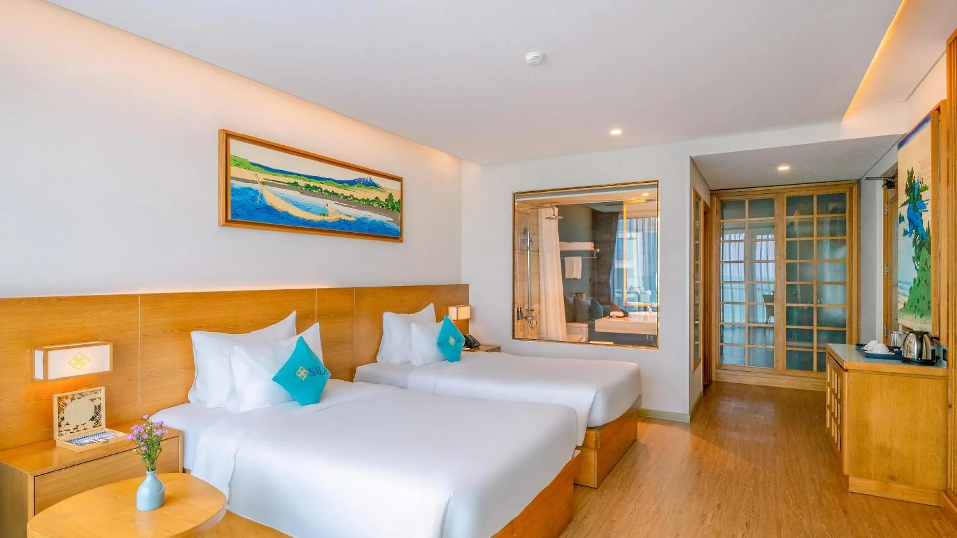 Sala Danang Beach Hotel