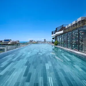 Hotel Golden Lotus Grand - Panoramic Rooftop Bar & Daily Afternoon Tea, Da Nang